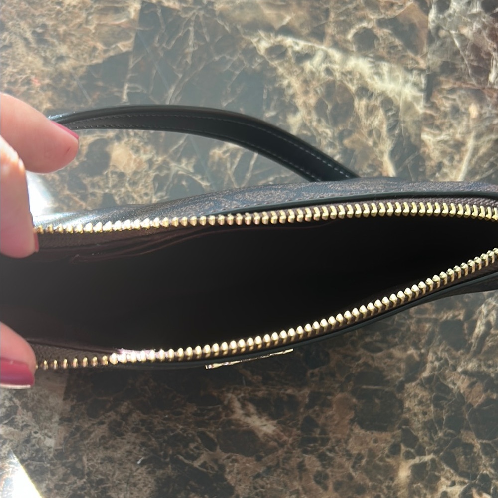Coach Brown and Black Signature Shoulder Bag - Picture 4 of 4